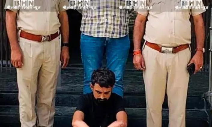 बजरी खनन मामले में फरार जेसीबी मालिक गिरफ्तार, दस हजार का घोषित था ईनाम