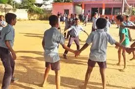 स्कूली बच्चों में खेलों का रोमांच अगले माह से