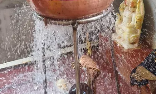 श्री चारभुजा नाथ मंदिर में गूंजा महादेव का जयघोष