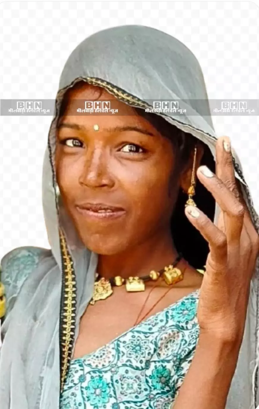 मोटरसाइकिल की टक्कर से महिला की मौत