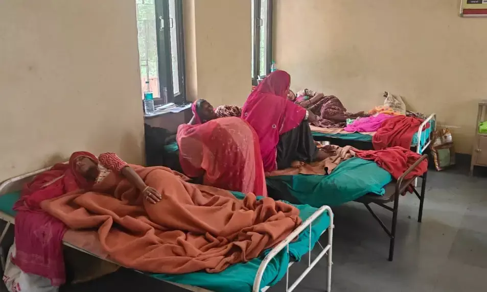 कुंभलगढ़ में नियमों को ताक पर रख चल रहा अर्थ स्वास्थ्य केंद्र, नर्सें करा रहीं डिलीवरी; बच्चों को नहीं लगते टीके, प्रशासन की मिलीभगत पर सवाल