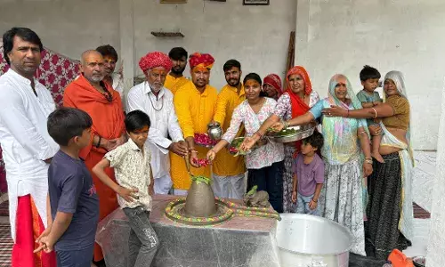 शिवजी से बढ़कर कोई देवता नहीं-  पंडित शास्त्री