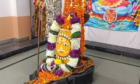 सावन के द्वितीय सोमवर को बढलेश्वर शिवलिंग का पीताम्बरी श्रृंगार करके सावन महोत्सव पर्व की शुरुआत