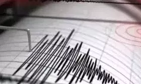 दिल्ली में फिर कांपी धरती: सुबह-सुबह महसूस किए गए भूकंप के तेज़ झटके