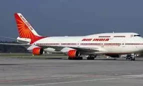 दिल्ली एयरपोर्ट पर टला बड़ा हादसा, लैंडिग के बाद एयर इंडिया की फ्लाइट में लगी आग