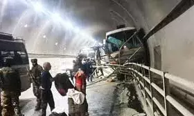 अमरनाथ यात्रा जा रही बस रामबन सुरंग में टकराई, चार  यात्री घायल