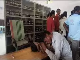 इंजेक्शन के बाद 6 साल की बच्ची की मौत:  गुस्साए परिजनों ने उदयपुर में निजी क्लिनिक पर की तोड़फोड़