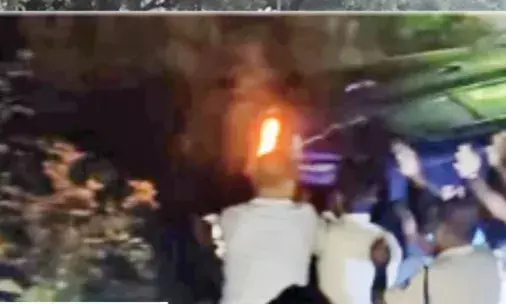 तेज रतार कार ने ग्वालियर में कांवड़ियों को रौंदा, 4 की मौत, तेज रतार कार ने ग्वालियर में कांवड़ियों को रौंदा, 4 की मौत,