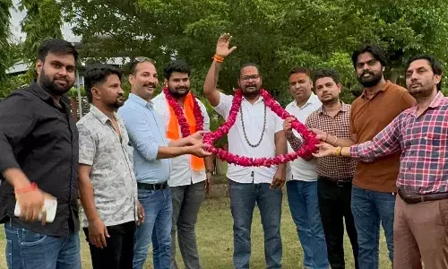 त्रिशूल कावड़ यात्रा   के भक्त  सेन का किया सम्मान