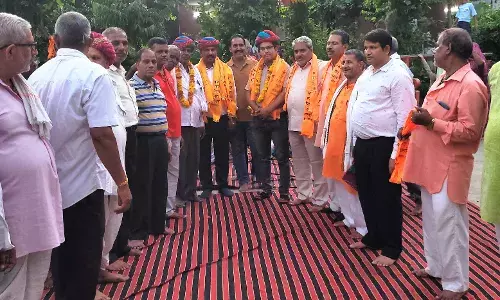 माली महासभा के नवनियुक्त पदाधिकारियों का किया स्वागत माली महासभा के नवनियुक्त पदाधिकारियों का किया स्वागत