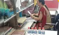 भक्तों को गंगाजल उपलब्ध करा रहा है डाक विभाग, चार हजार लोगों ने किया भोले का जलाभिषेक भक्तों को गंगाजल उपलब्ध करा रहा है डाक विभाग, चार हजार लोगों ने किया भोले का जलाभिषेक