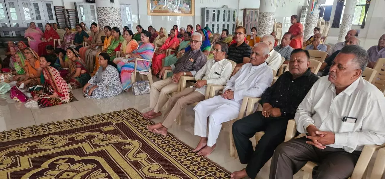 परमात्मा का स्मरण करने से सम्यक ज्ञान प्राप्त होता है : साध्वी जयदर्शिता परमात्मा का स्मरण करने से सम्यक ज्ञान प्राप्त होता है : साध्वी जयदर्शिता