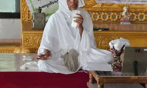गुणों को ग्रहण कर सम्यक दर्शन प्राप्त करें : साध्वी जयदर्शिता