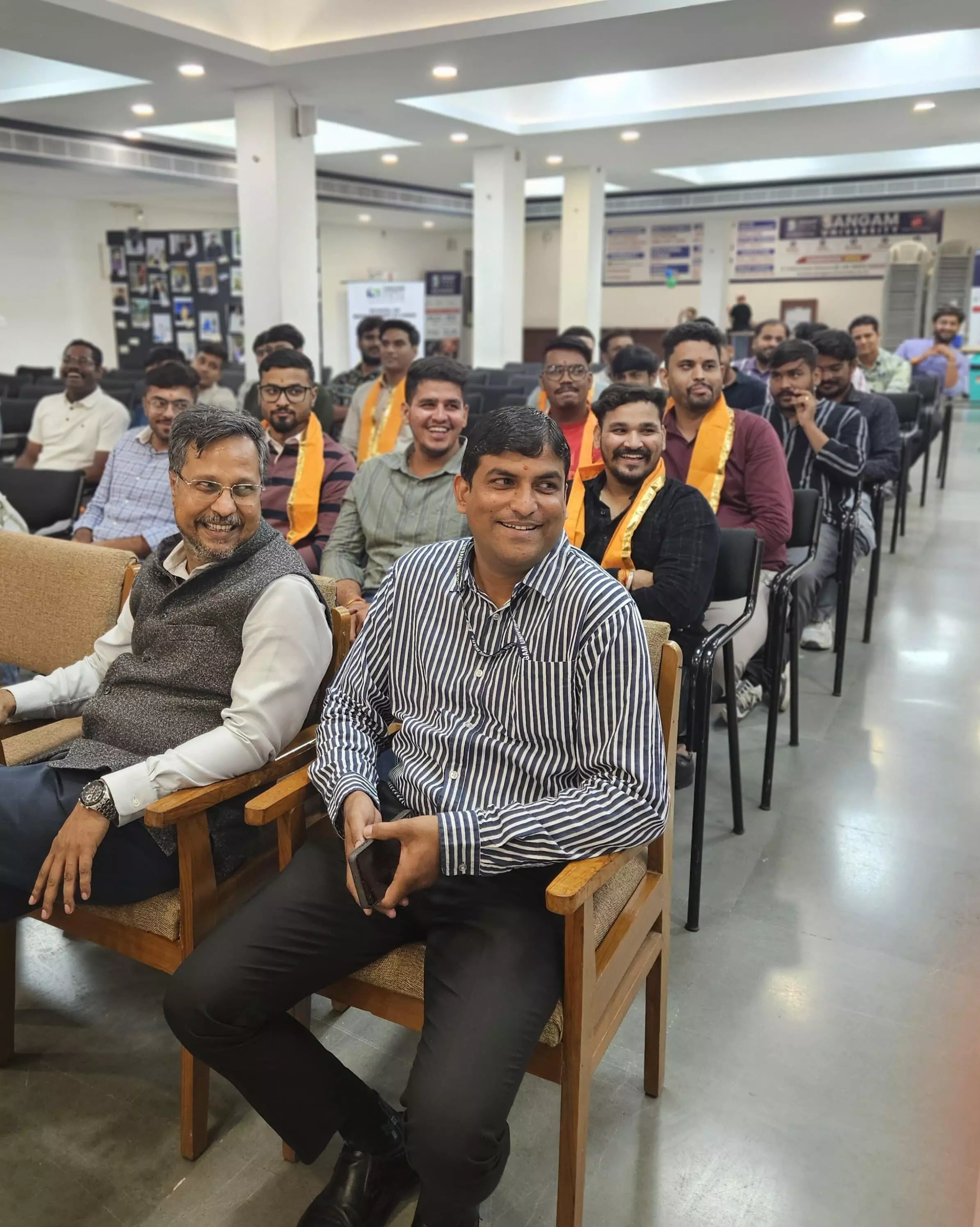 संगम यूनिवर्सिटी में मैनेजमेंट स्टडीज विद्यार्थियों के लिए एलुमनी मीट 2025 का आयोजन