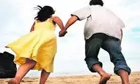 बीवी को हुआ दूसरे से प्यार: पति ने आशिक के हवाले की पत्नी, कहा- जा जी ले जिंदगी ... बीवी को हुआ दूसरे से प्यार: पति ने आशिक के हवाले की पत्नी, कहा- जा जी ले जिंदगी ...