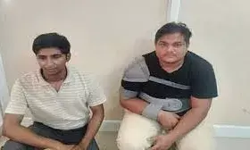 फर्जी सिम रैकेट में वोडाफोन स्टोर के दो कर्मचारी गिरफ्तार