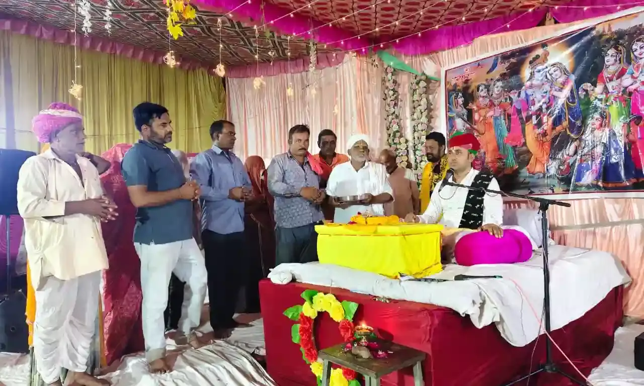 कथा सुनने से ही जीवन सुखी और समृद्ध :- पंडित दाधीच