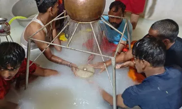 मातृकुंडिया के जल से नीलकंठ महादेव का सहस्त्र धारा अभिषेक सम्पन्न