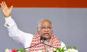 धनखड़ के इस्तीफे का कारण नहीं पता : खरगे