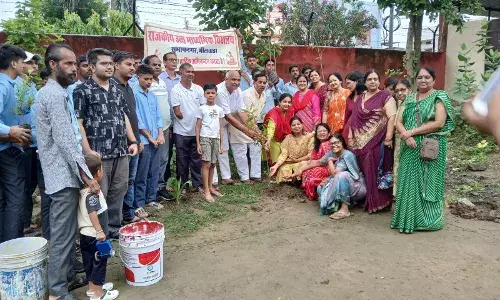 हरियाली तीज पर अभियान चला कर लगाए 5000 पौधे