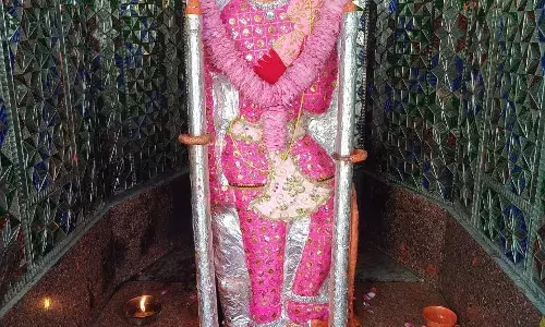 चंवरा के बालाजी में विशाल रक्तदान शिविर का आयोजन चंवरा के बालाजी में विशाल रक्तदान शिविर का आयोजन