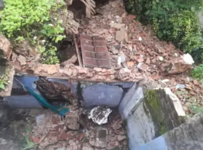 शाहपुरा में दो मंजिला मकान धमाके के साथ गिरा ,कोई जनहानि नहीं