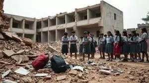 स्कूलों में सुरक्षा ऑडिट अनिवार्य, केंद्र का राज्यों को सख्त निर्देश स्कूलों में सुरक्षा ऑडिट अनिवार्य, केंद्र का राज्यों को सख्त निर्देश