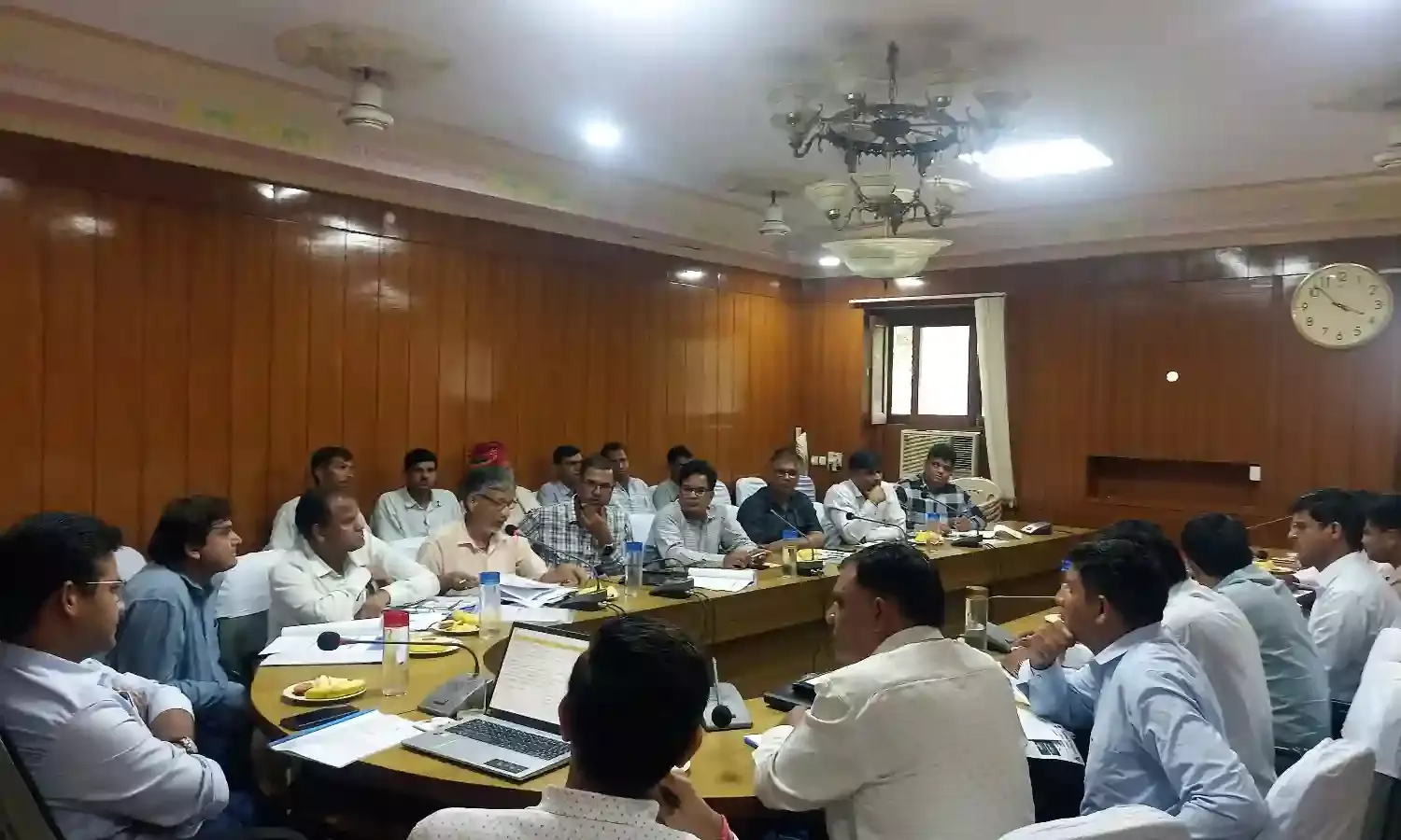 उद्यानिकी में वैल्यू चेन विकास एवं कृषि में एआई कृत्रिम बुद्धिमत्ता के उपयोग पर बैठक आयोजित