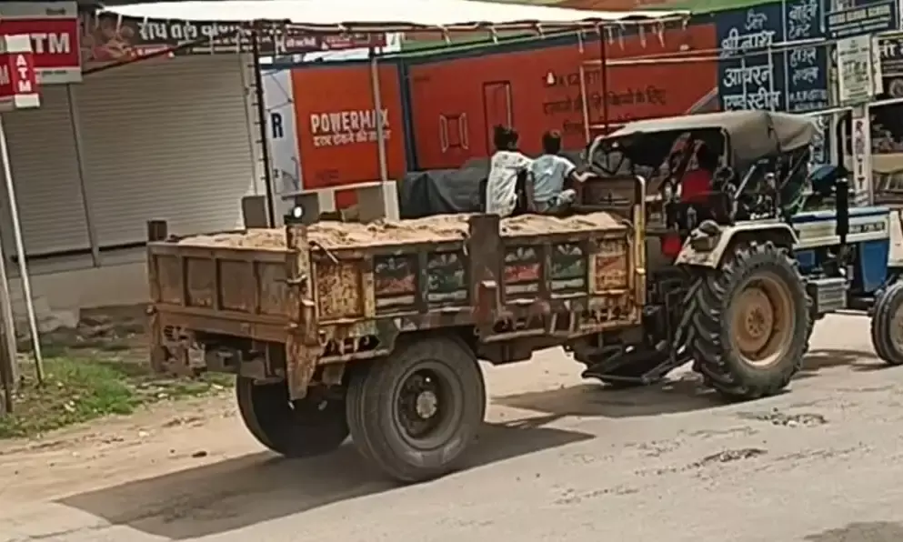 पुलिस की सख्ती , खनिज विभाग की मिलीभगत ने  बढ़ाई  बजरी माफियाओं  की कमाई !