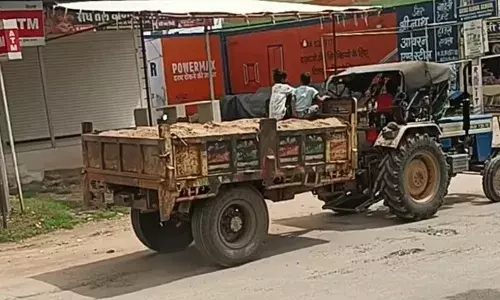 पुलिस की सख्ती , खनिज विभाग की मिलीभगत ने  बढ़ाई  बजरी माफियाओं  की कमाई !