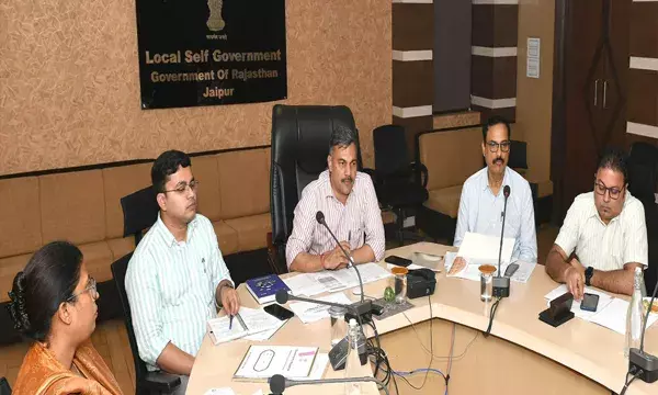 जर्जर भवनों का तत्काल चिन्हितीकरण कर, नियमानुसार करें ध्वस्त- रवि जैन