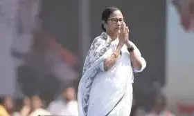 ममता ने दुर्गा पूजा समितियों के लिए अनुदान बढ़ाकर 1.10 लाख रुपये किया, विपक्ष ने ‘चुनावी उपहार’ बताया