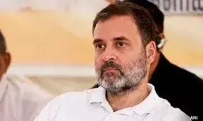 राहुल के आरोपों पर आयोग का अधिकारियों को निर्देश; वोट चोरी जैसे बयान को करें नजरअंदाज राहुल के आरोपों पर आयोग का अधिकारियों को निर्देश; वोट चोरी जैसे बयान को करें नजरअंदाज