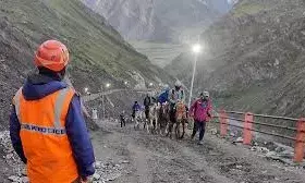 अमरनाथ यात्रा दूसरे दिन भी जम्मू से स्थगित, सिर्फ बालटाल से गुफा की ओर जाने की इजाजत