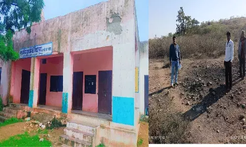 नाथों का खेड़ा के स्कूल में बदहाली, दो कमरों में टपकता पानी, शौचालय और बाउंड्री वॉल भी नहीं!