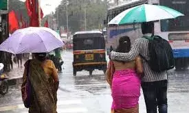 रात दस बजे तीन जिलों के लिए जारी किया यलो अलर्ट