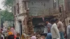 भरतपुर में जर्जर मकान भरभराकर गिरा, बुजुर्ग दंपती की दर्दनाक मौत