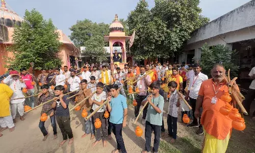 रायला से निकली कावड़ यात्रा त्रिदेव महादेव मंदिर पहुँची हुआ जलाभिषेक