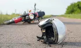 सांड से टकराई बाइक, PWD के अधीक्षण अभियंता की मौत