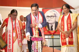 दिवंगत बहन की स्मृति एक हजार से अधिक यूनिट रक्तदान का रिकॉर्ड बनाया