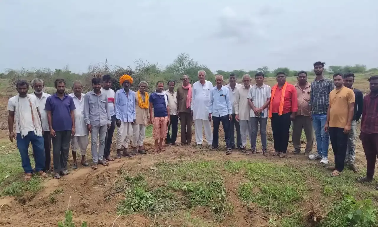 जेतपुरा में नया विद्यालय भवन का विधि विधान से किया नींव का मुहूर्त