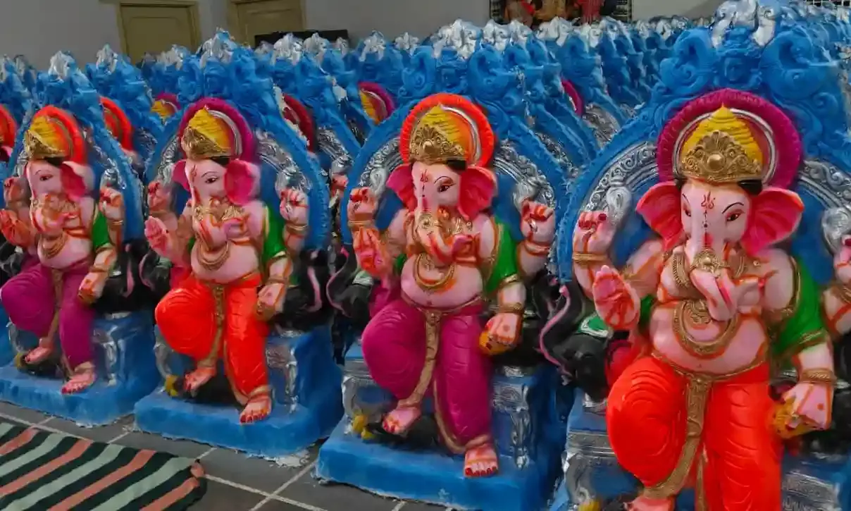 10 दिवसीय गणेश महोत्सव की समरसता 27 अगस्त से 10 दिवसीय गणेश महोत्सव की समरसता 27 अगस्त से