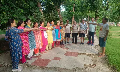 विश्व जड़ी बूटी दिवस पर लिया,औषधि पौधे लगाने का संकल्प