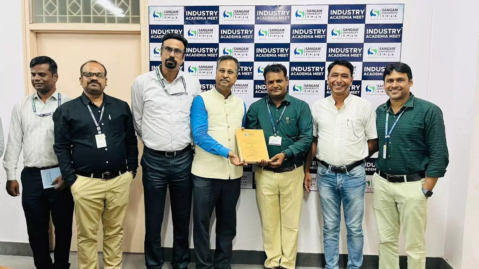 सुन्दरकाण्ड गायक सांगावत को संगम विश्वविद्यालय से पीएचडी की उपाधि