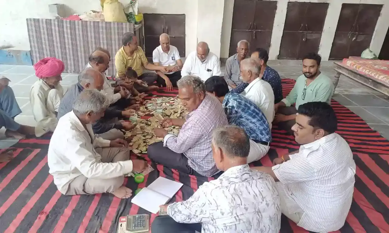 चंवरा का हनुमान जी के दान पात्र से निकली,1 लाख 60 हजार 753,रूपये की राशि