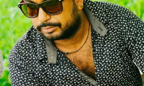 तेज रफ्तार बाइक की टक्कर से स्कूटी सवार युवक की हुई मौत