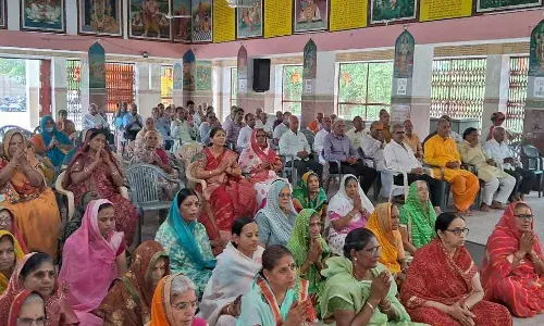 नौगांवा सांवलिया धाम में वृंदावन सा दिखेगा नजारा: 16 और 17 अगस्त को मनेगा भव्य जन्माष्टमी महोत्सव नौगांवा सांवलिया धाम में वृंदावन सा दिखेगा नजारा: 16 और 17 अगस्त को मनेगा भव्य जन्माष्टमी महोत्सव