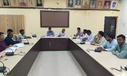 नगर निगम द्वारा ’हर घर तिरंगा-हर घर स्वच्छता अभियान’ की समीक्षा बैठक आयोजित