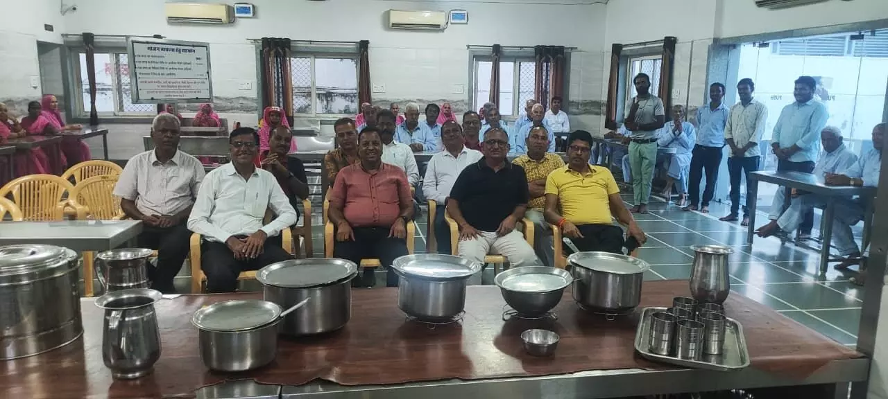 ॐ शांति सेवा संस्थान ने मनाया अपना 18वा स्थापना दिवस