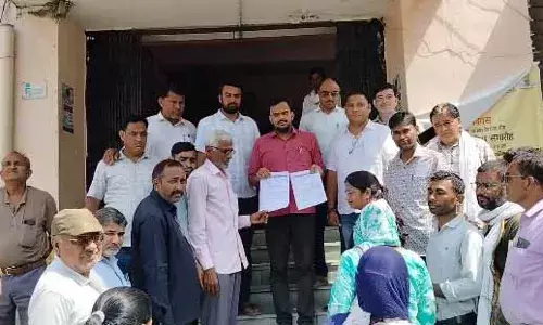 समता आंदोलन समिति के विवादित बयान के विरोध में मीणा समाज ने दिया ज्ञापन, राष्ट्रद्रोह का मुकदमा दर्ज करने की मांग